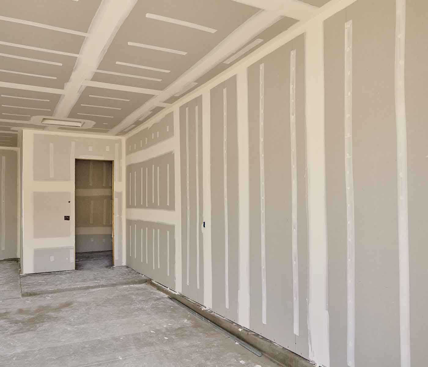 Surface preparation and repair for wallpaper in Milwaukee